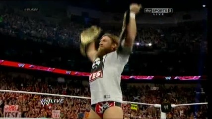 Wwe Monday Night Raw 07.04.2014 part 1