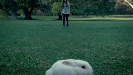 Avril Lavigne - Alice (official Video) super ka4estvo