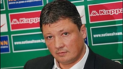 Любо Пенев след победата на младежите: Имаме шанс и за първото място