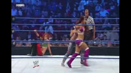 Maria and Mickie James vs Layla and Michelle Mccool (12.11.2009) 