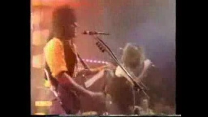Bon Jovi Livin On A Prayer Live Top Of The Pops 1986