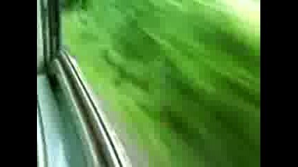 Движение със 120км/ч.