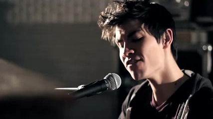 Hold It Against Me - Britney Spears ( Sam tsui Kurt Schneider ) 