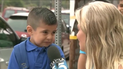 Репортерка разплака момченце