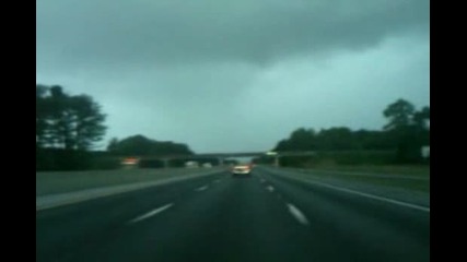 La foudre tombe sur un camion 