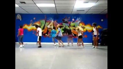 Hip Hop Dance - Willow Smith - Whip My Hair
