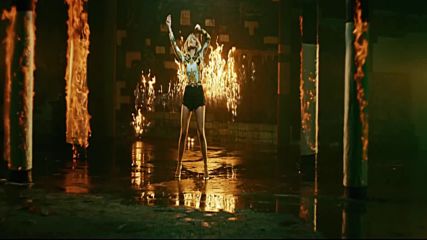 Maya Berovic - Neka Stvar Official Video