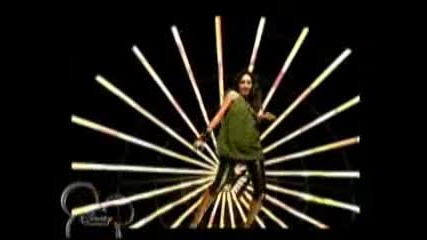 Vanessa Hudgens & Ashley Tisdale - Lets Dance