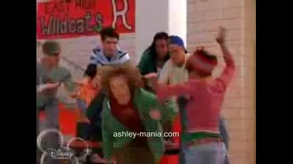High School Musical - Stick To The Status Quo.flv