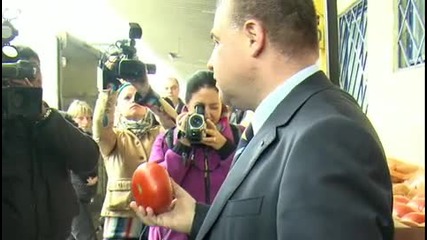Мирослав Найденов и Заразените Домати 
