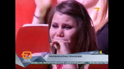 Репортаж на Tv7 с Преслава от Годишните музикални награди на Планета Тв за 2011-06.03.2012