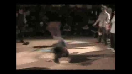 Breakdancers 4