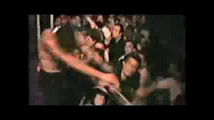 Henry Rollins Beats Up A Fan