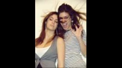 Selena Gomez & The Scene - Naturally 