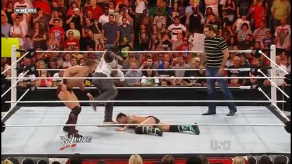 Wwe Raw - Kevin Nash Jacknife Powerbomb To Cm Punk
