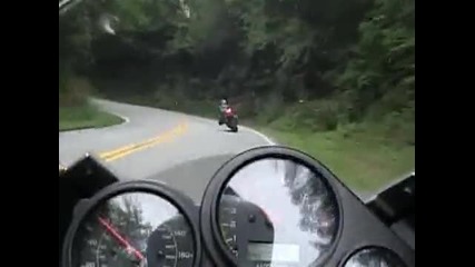 Fz1 chasing R1