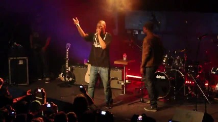 Giggs & B.o.b - Dont Go There ( Live in London ) 