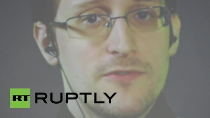 Germany: Snowden calls on tech community to "unionise"