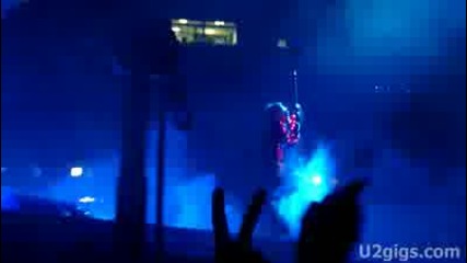 U2 Moscow 2010 - 08 - 25 Ultra Violet (light My Way) 