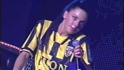 Spice Girls - Mama ( Live in Arnhem World Tour 1998) 