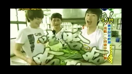 Kyuhyun & Eunhyuk's evil laugh