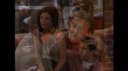 {sun} Robin Williams and Billy Crystal on Friends :)))