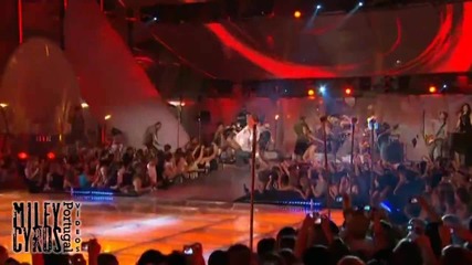 Can't be tamed - Miley Cyrus - live at Mmva 2010 (hq)