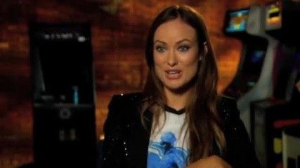 Tron Legacy - Comic - Con Interview with Olivia Wilde The Suits
