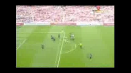 Robin Van Persie 2 - 1 Arsenal - Inter