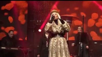 Lepa Brena - Imam pesmu da vam pevam - ( Gradski Trg Cacak 31.12.2016. )