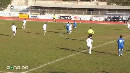 Престоят на Гара Дембеле в Левски