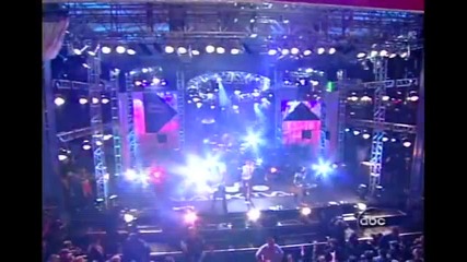 Velvet Revolver - Fall To Peaces - Live On Jimmy Kimmel Hq 