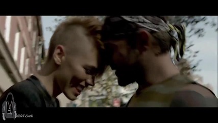 Премиера » B .o. B - Nobody Told Me