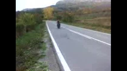 Wheelie Cbr 600 F .3gp