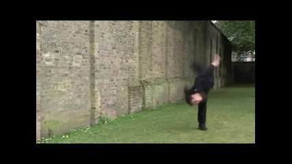 Learn Freerunning and Parkour - Aerial 