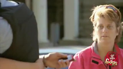 Скрита камера - Cops In Love Prank