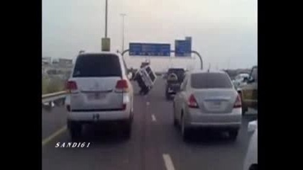 Диво шофиране в Дубай
