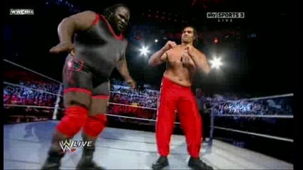 смях! 2 - ма гиганти танцуват ! - Raw 01/31/11