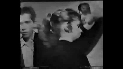 Bobby Darin - (he aint seen) Queen Of The Hop (1958)