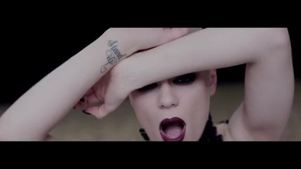 Jessie J - Thunder