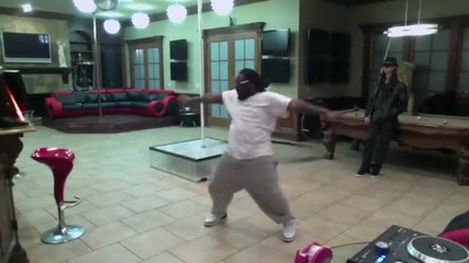 Harlem Shake - (в бара)