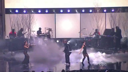 Timbaland feat. Nelly Furtado And Soshy – Morning After Dark (american Music Awards 2009) 