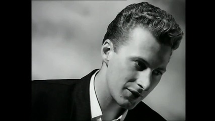 Black - Wonderful Life (official video)
