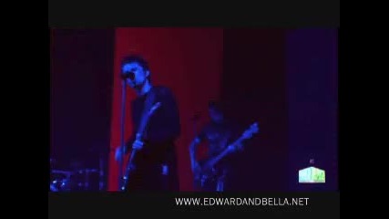 Muse - Netron Star Collision (love is forever) Official Music Video 