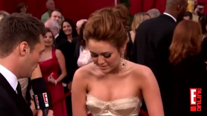 2010 Oscars Miley Cyrus 