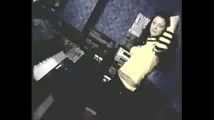 Emanuela - Katastrofa - Crash - Bulgarian Pop - Folk Hit 2009 - Hq 