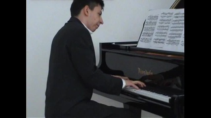 Me - trying Chopin etude op.10 no3