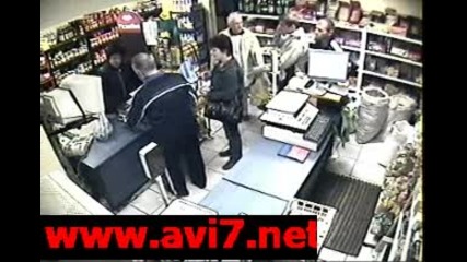 Цигани крадът от магазин в Бургас 