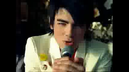 Jonas Brothers - Hold On
