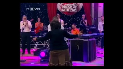 Стоянка Мутафова в Шоуто на Иван и Андрей (24 12 2009) 3/3